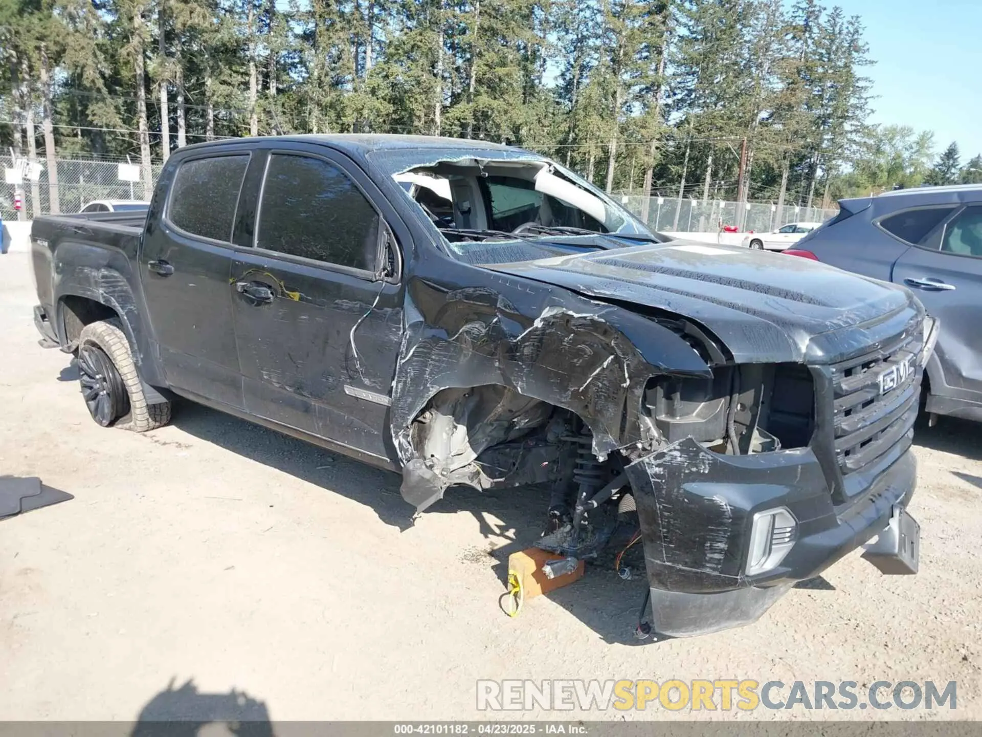 6 Photograph of a damaged car 1GTG6CEN1N1322229 GMC CANYON 2022