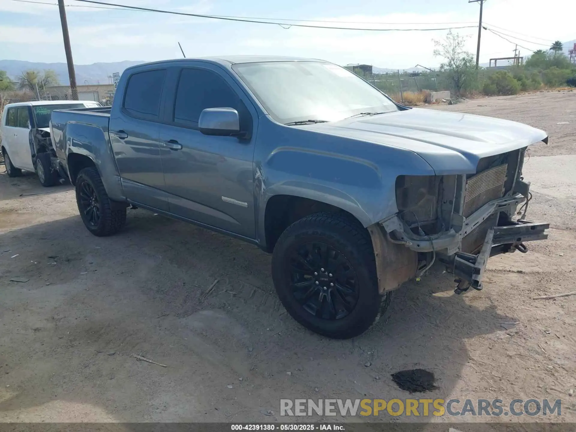 1 Photograph of a damaged car 1GTG6CEN3N1225923 GMC CANYON 2022