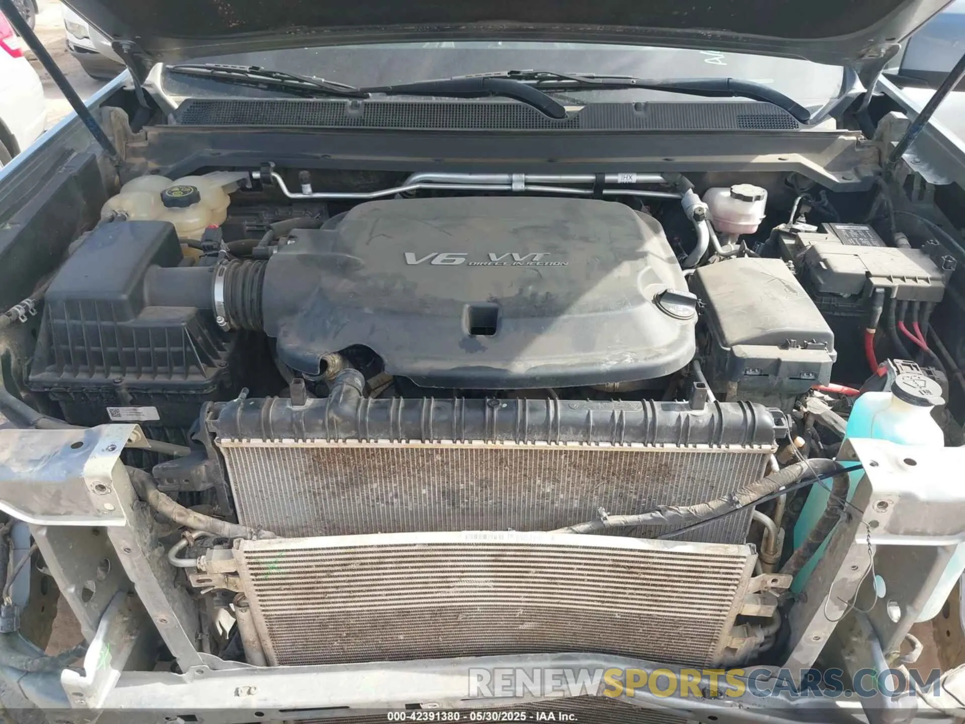 10 Photograph of a damaged car 1GTG6CEN3N1225923 GMC CANYON 2022