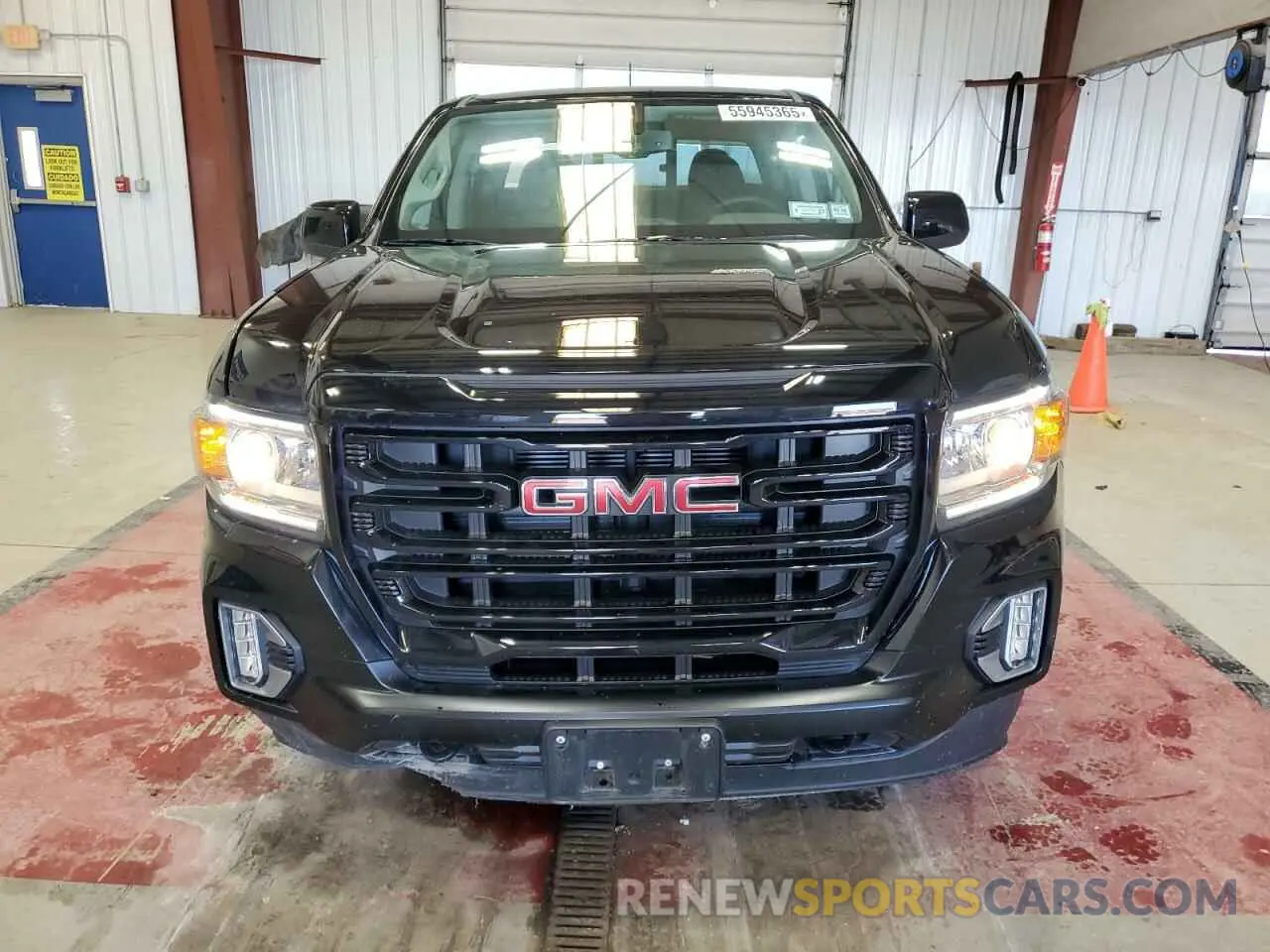 5 Photograph of a damaged car 1GTG6CEN7N1328469 GMC CANYON 2022