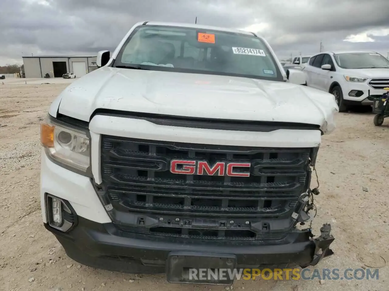5 Photograph of a damaged car 1GTG6CEN8N1246041 GMC CANYON 2022