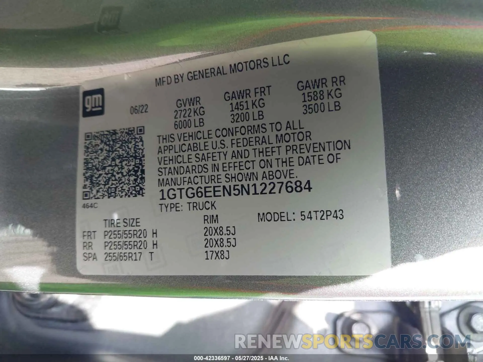 9 Photograph of a damaged car 1GTG6EEN5N1227684 GMC CANYON 2022
