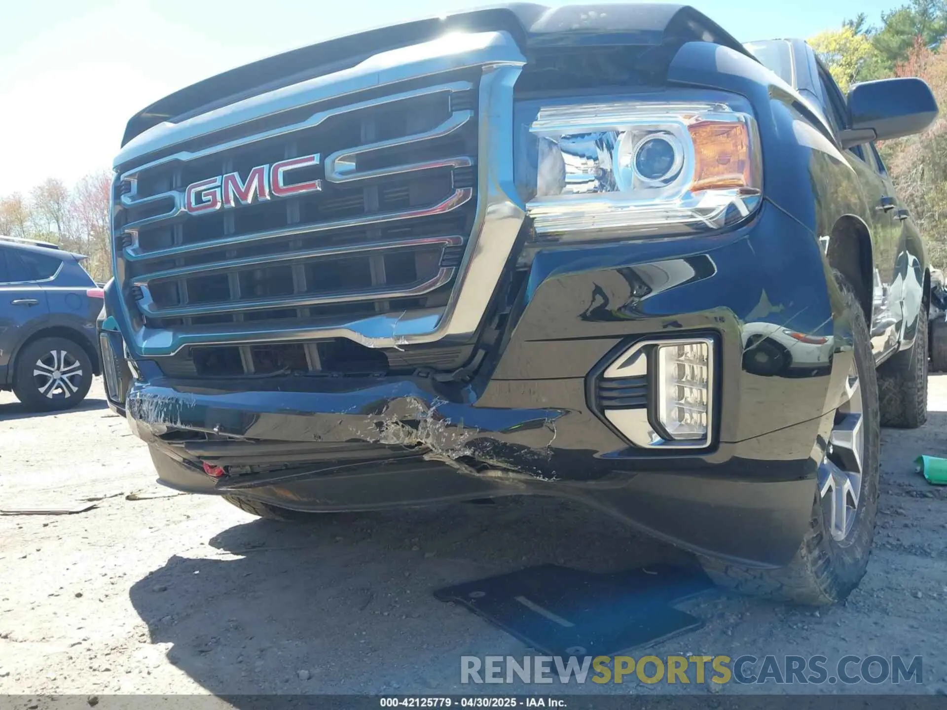 6 Photograph of a damaged car 1GTG6FEN5N1158498 GMC CANYON 2022