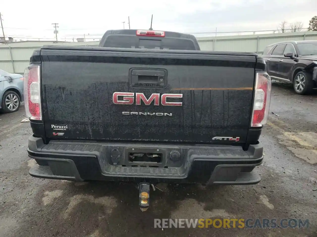 6 Photograph of a damaged car 1GTG6FEN7N1293630 GMC CANYON 2022