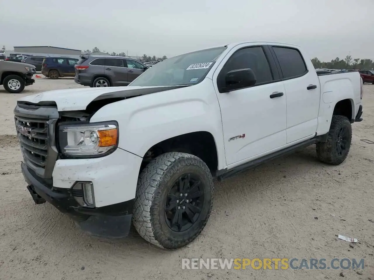 1 Photograph of a damaged car 1GTG6FEN8N1136558 GMC CANYON 2022