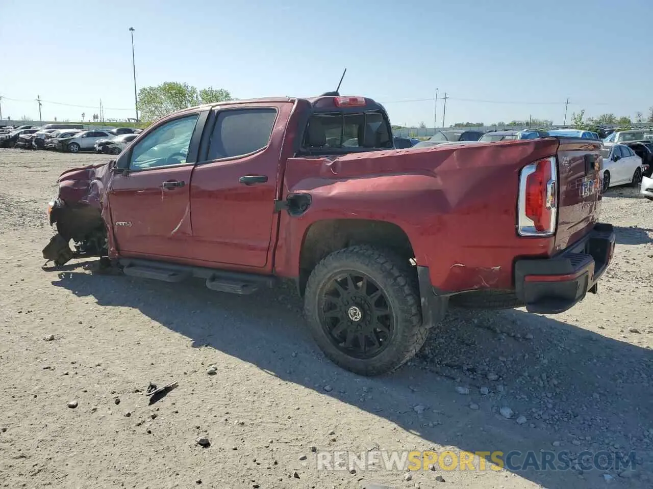 2 Photograph of a damaged car 1GTG6FEN9N1111989 GMC CANYON 2022