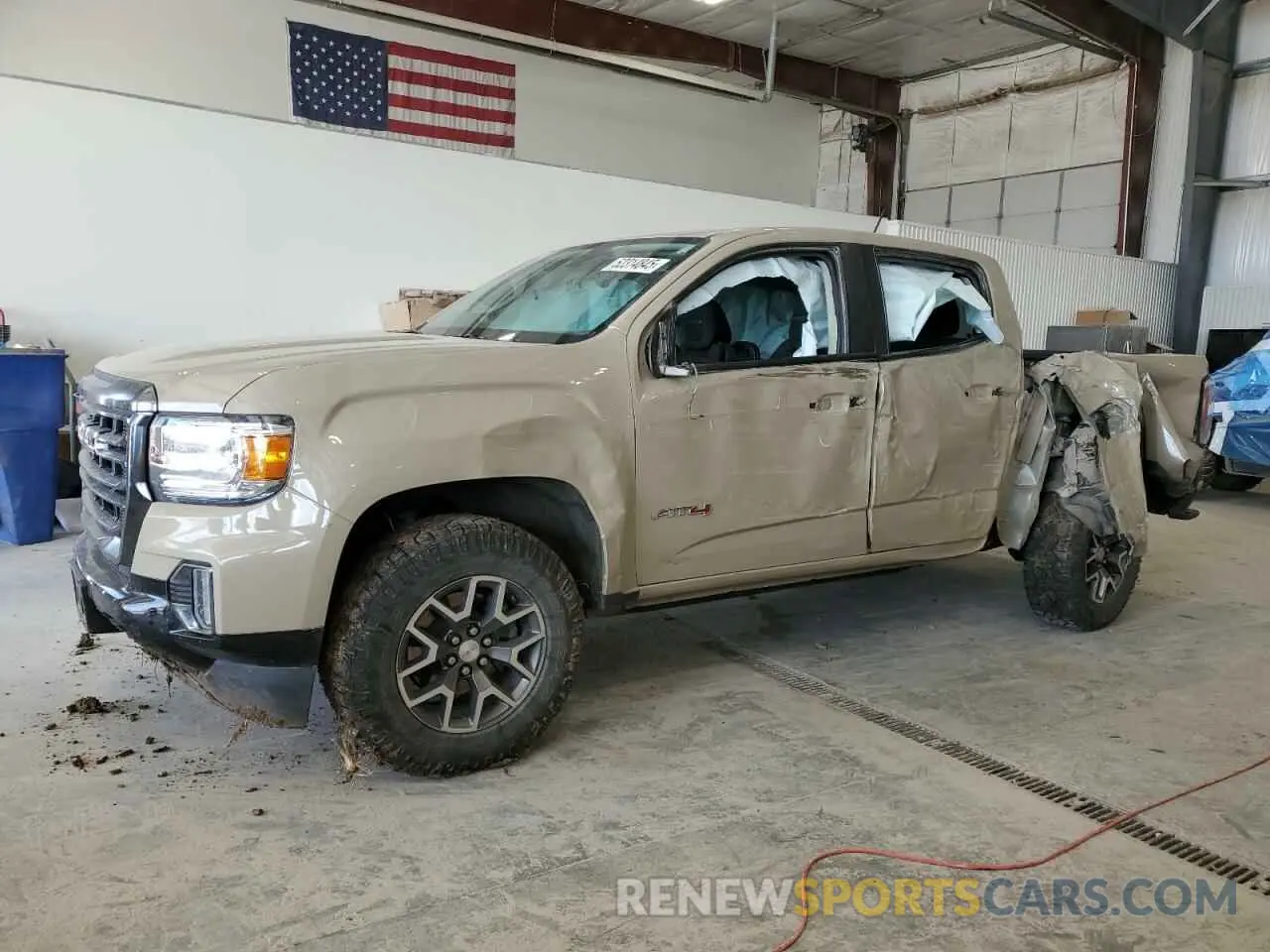 1 Photograph of a damaged car 1GTG6FENXN1283495 GMC CANYON 2022