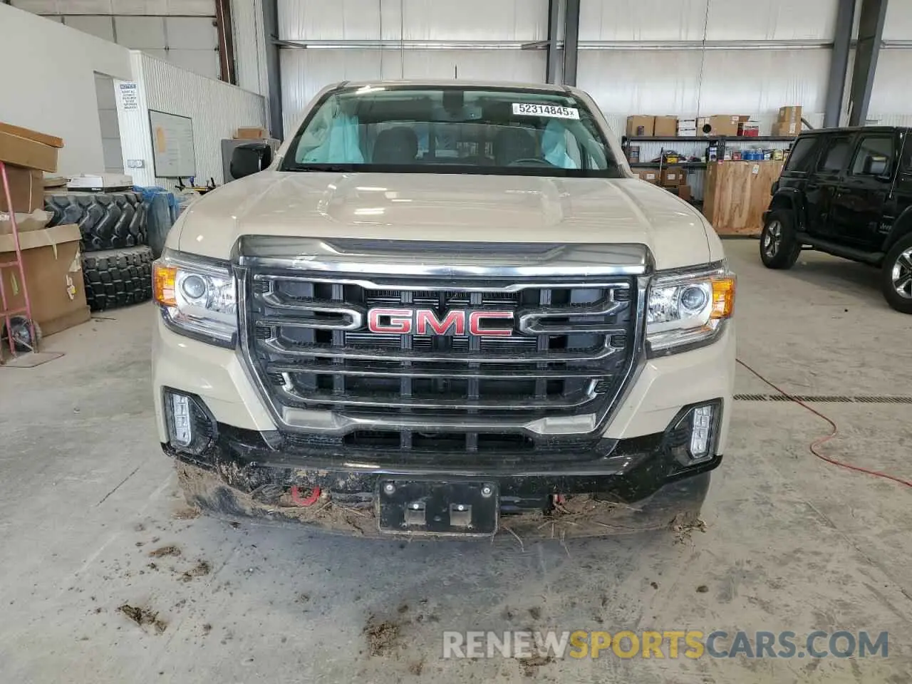 5 Photograph of a damaged car 1GTG6FENXN1283495 GMC CANYON 2022