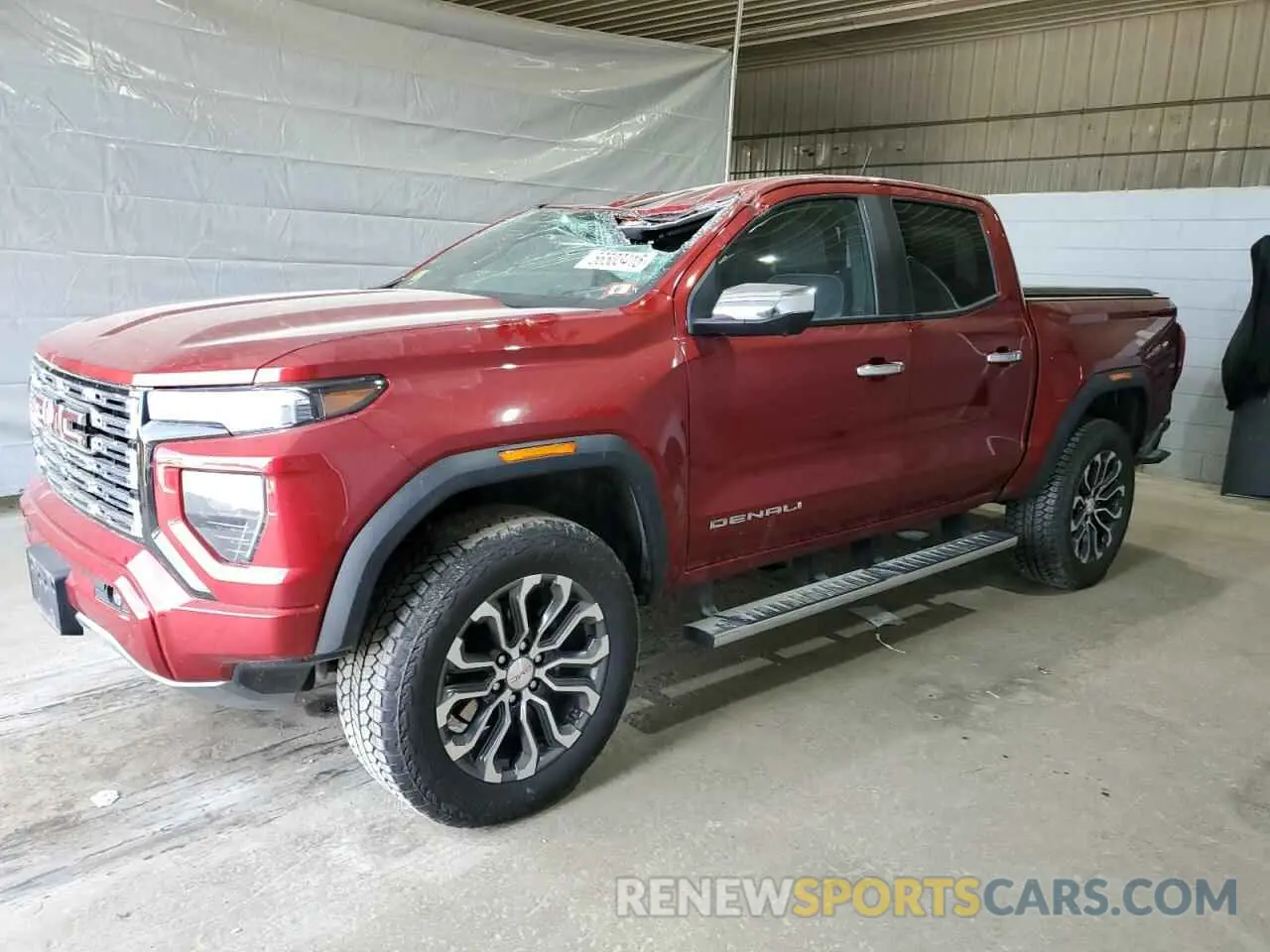 1 Photograph of a damaged car 1GTP6FEK4P1257662 GMC CANYON 2023