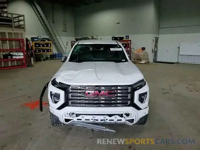 11 Photograph of a damaged car 1GTP6FEK5P1179814 GMC CANYON 2023