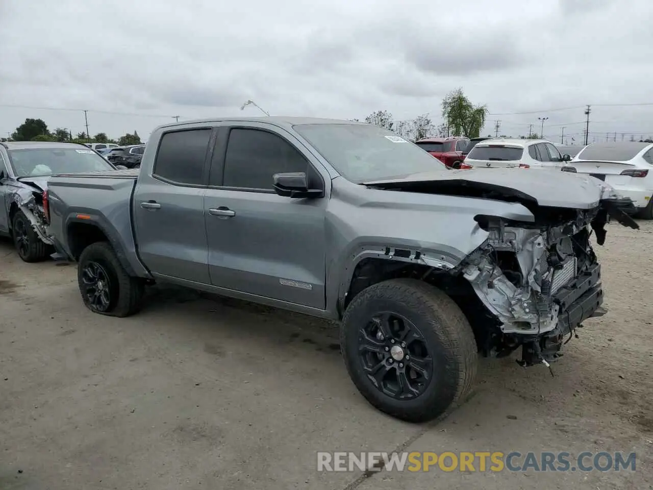 4 Photograph of a damaged car 1GTP5BEK5R1144057 GMC CANYON 2024