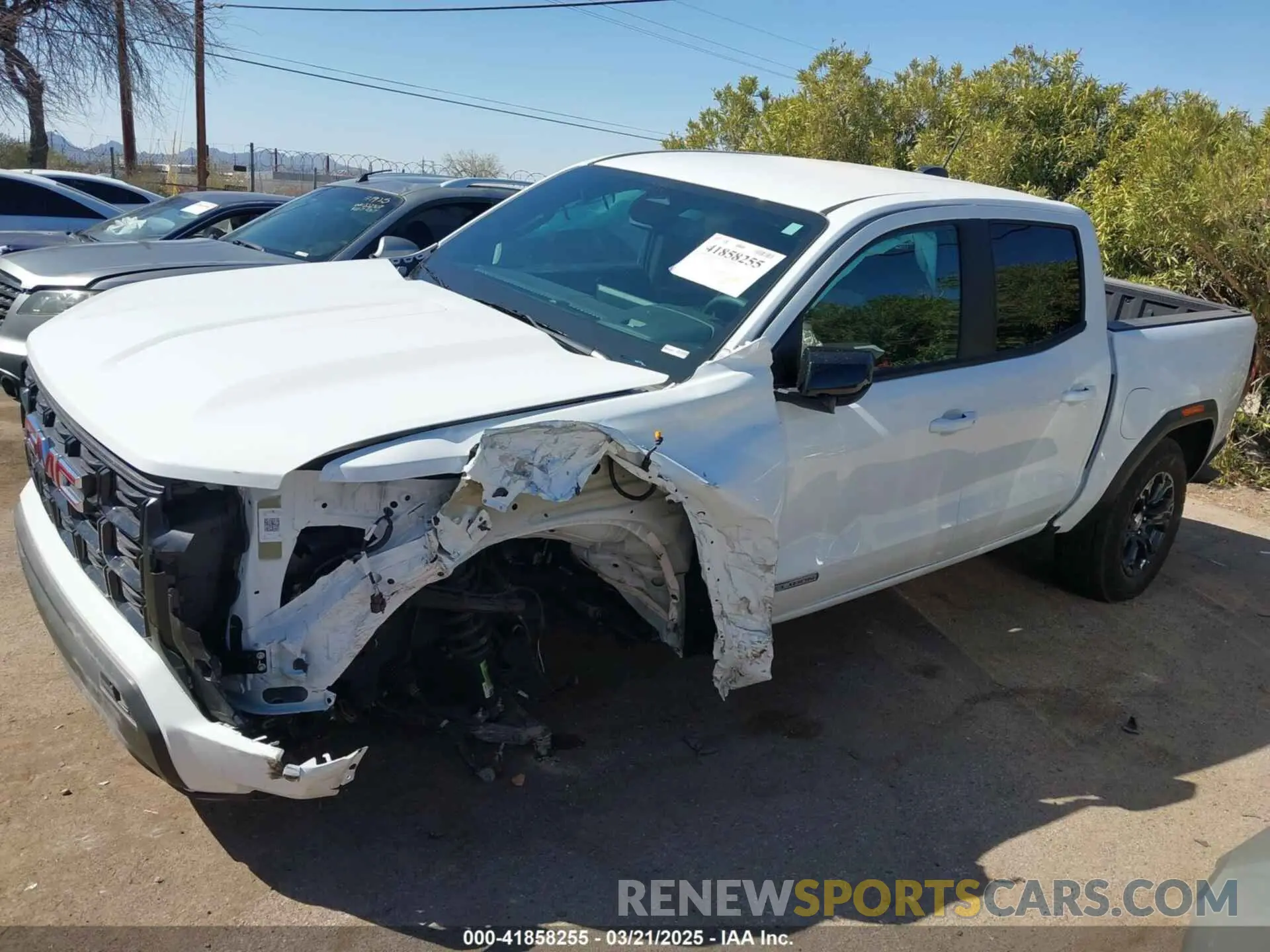 6 Photograph of a damaged car 1GTP5BEK5R1202376 GMC CANYON 2024