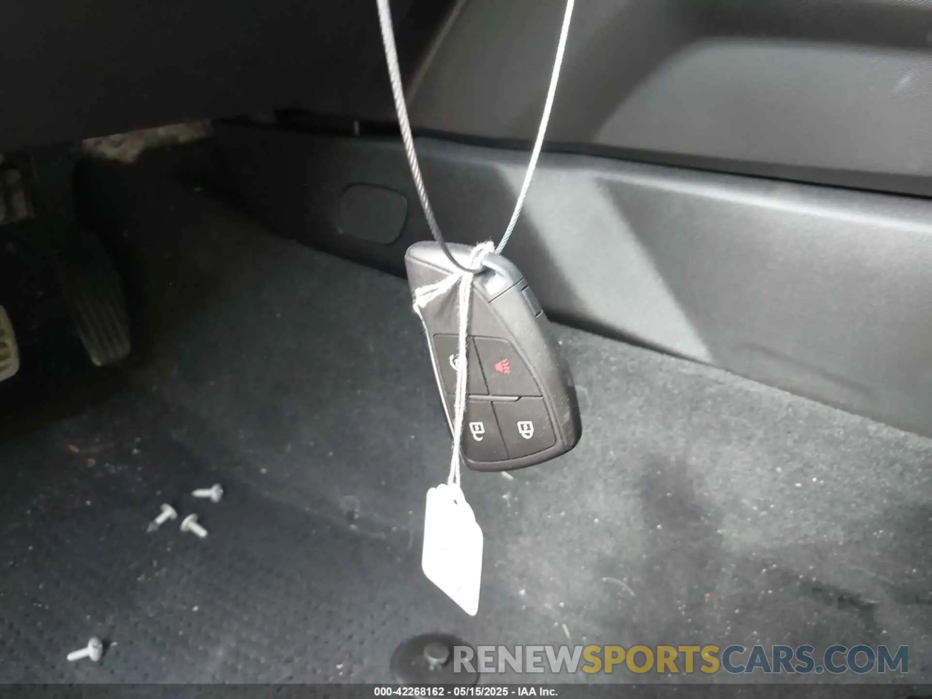 11 Photograph of a damaged car 1GTP5BEK6R1186012 GMC CANYON 2024