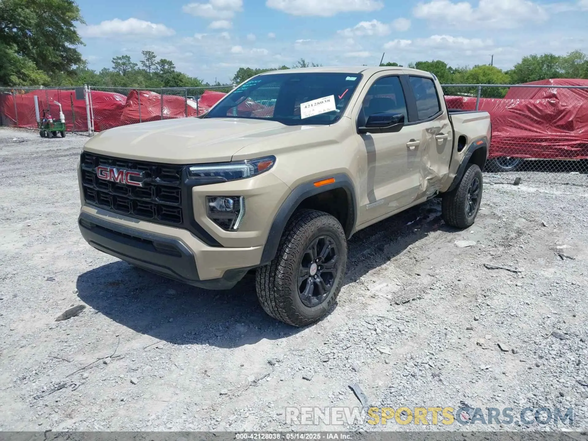 2 Photograph of a damaged car 1GTP5BEK8R1200458 GMC CANYON 2024