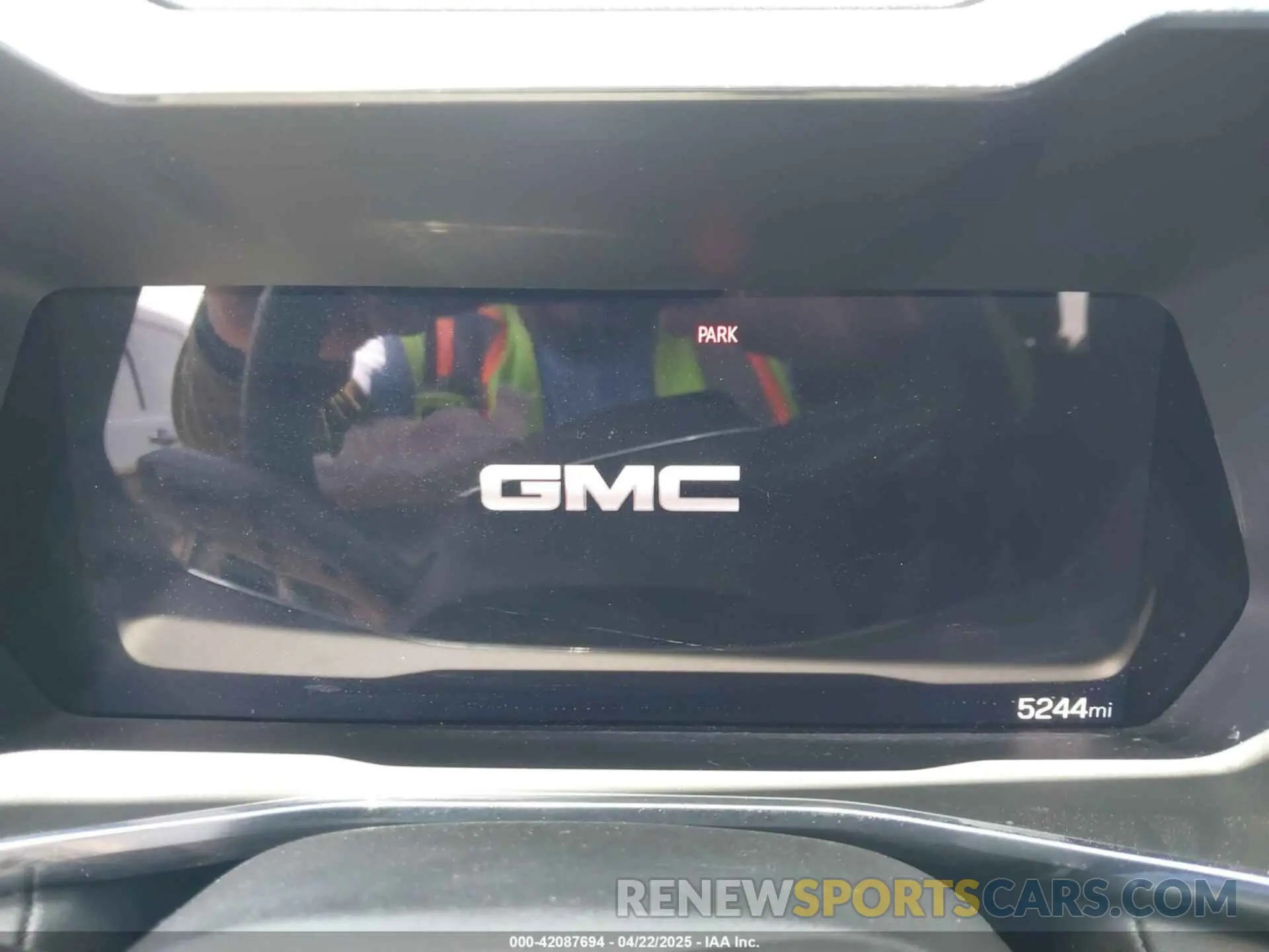 7 Photograph of a damaged car 1GTP5BEK9R1272236 GMC CANYON 2024