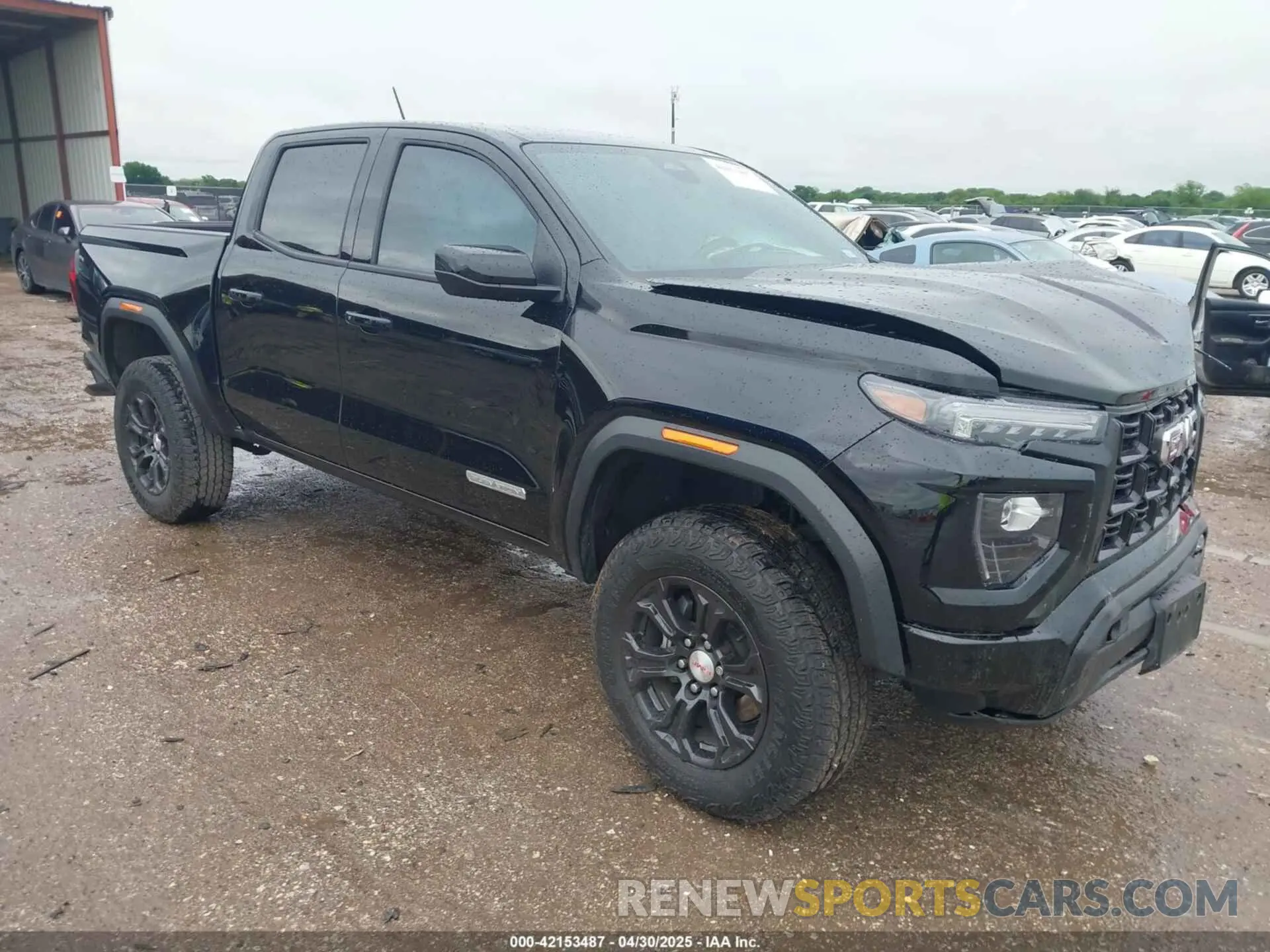 1 Photograph of a damaged car 1GTP5BEKXR1213583 GMC CANYON 2024