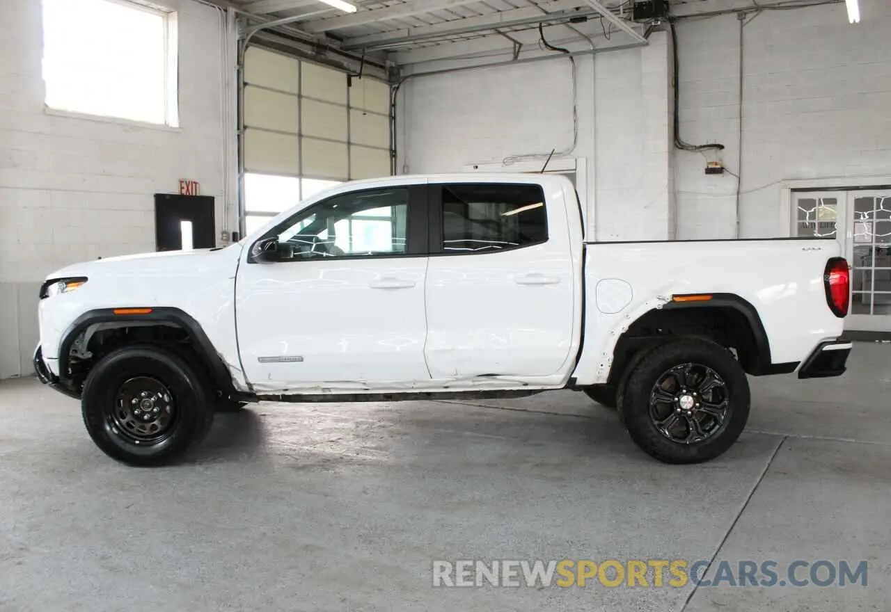 2 Photograph of a damaged car 1GTP6BEK1R1223920 GMC CANYON 2024