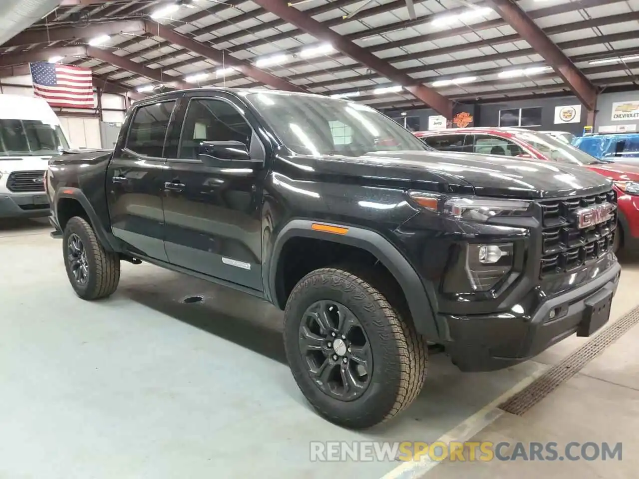 4 Photograph of a damaged car 1GTP6BEK3R1261875 GMC CANYON 2024