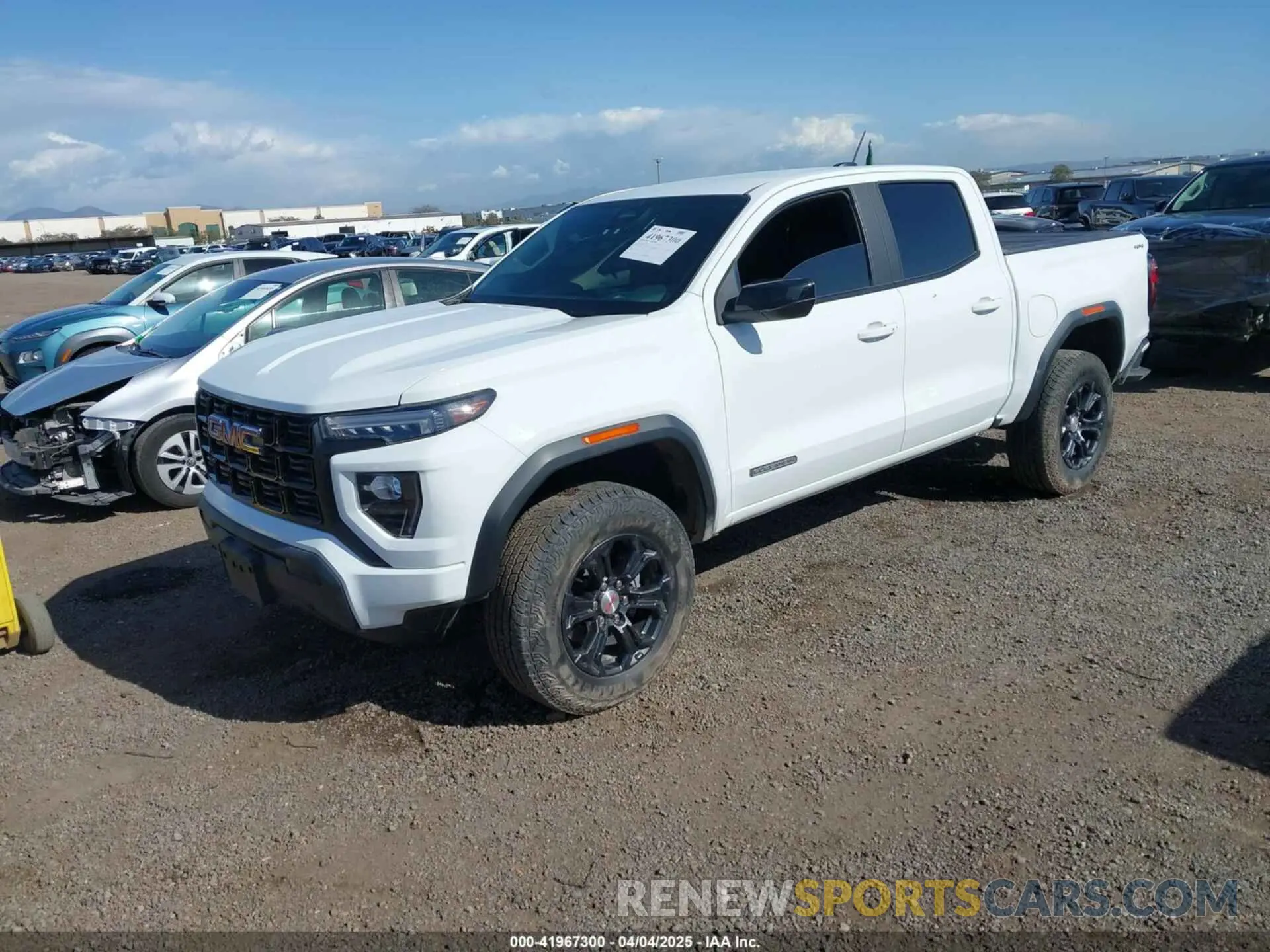 2 Photograph of a damaged car 1GTP6BEK9R1130353 GMC CANYON 2024