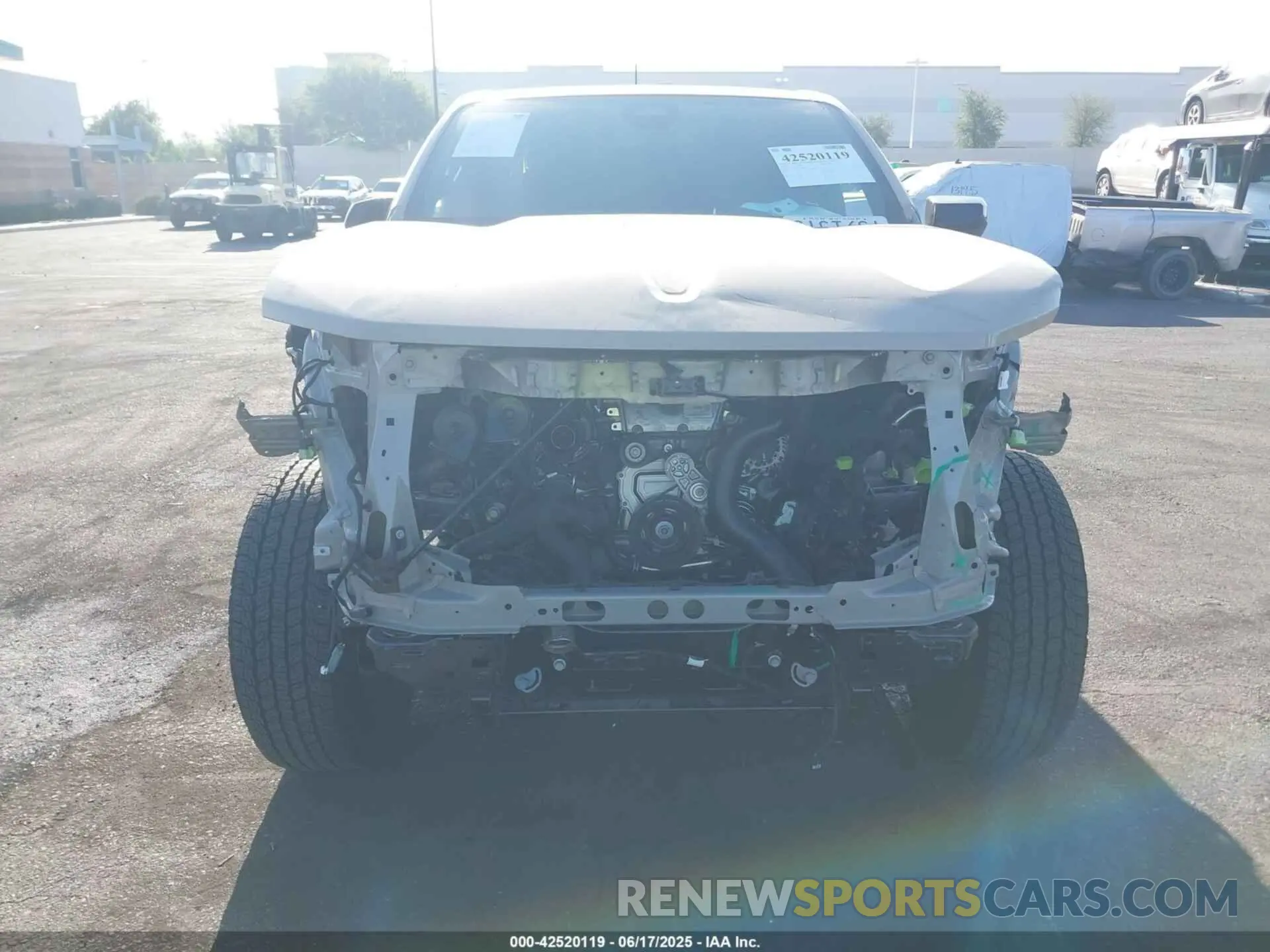 6 Photograph of a damaged car 1GTP6DEK2R1115902 GMC CANYON 2024