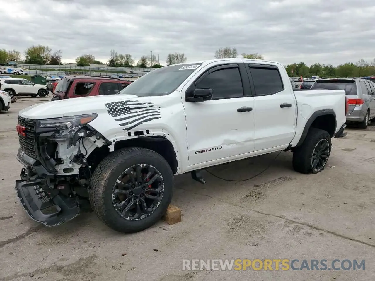 1 Photograph of a damaged car 1GTP6FEK1R1167744 GMC CANYON 2024