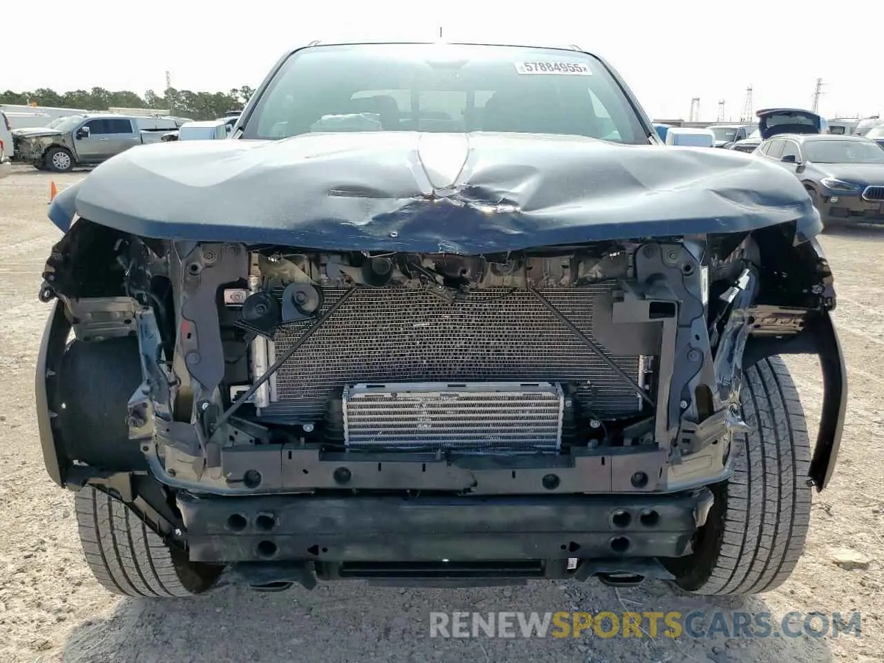 5 Photograph of a damaged car 1GTP6FEK8R1133039 GMC CANYON 2024