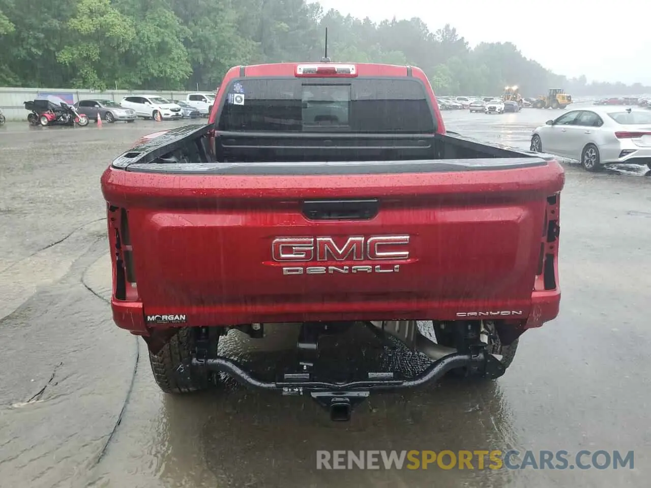 6 Photograph of a damaged car 1GTP6FEK9R1258793 GMC CANYON 2024