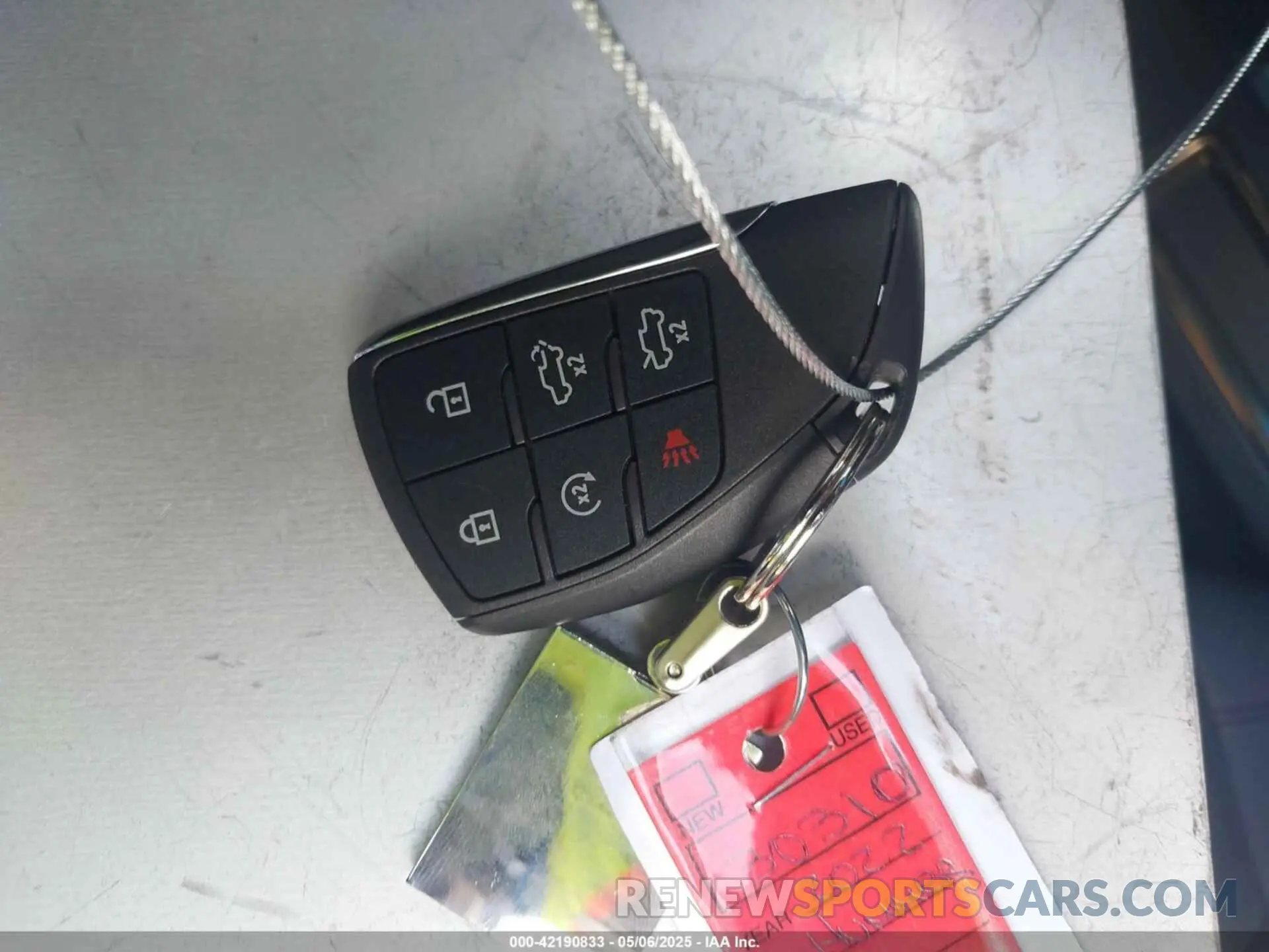 11 Photograph of a damaged car 1GT40FDA2NU101127 GMC HUMMER EV PICKUP 2022