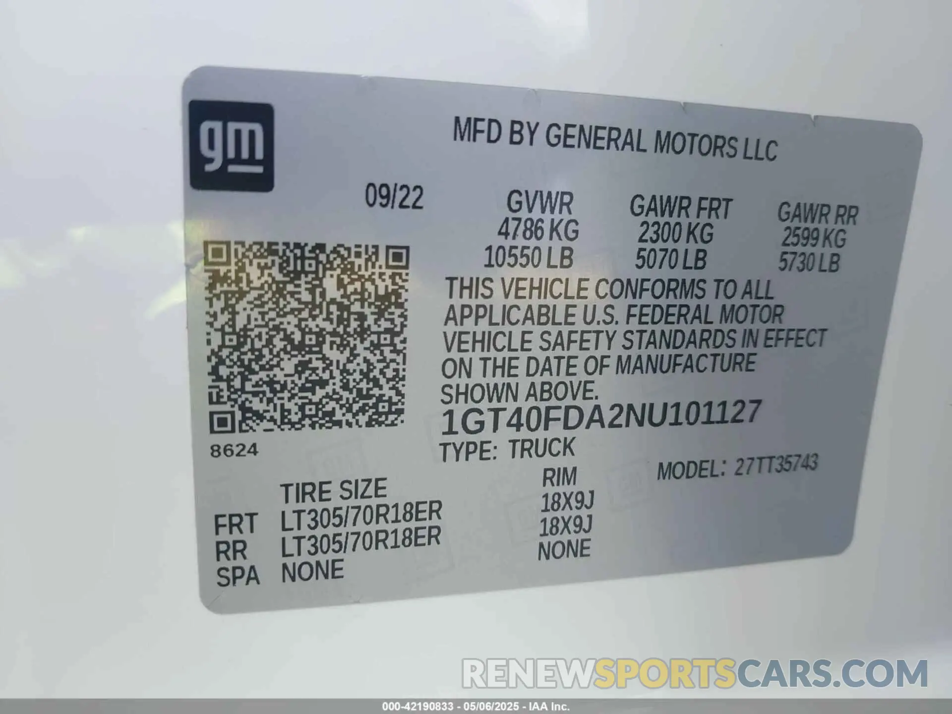9 Photograph of a damaged car 1GT40FDA2NU101127 GMC HUMMER EV PICKUP 2022