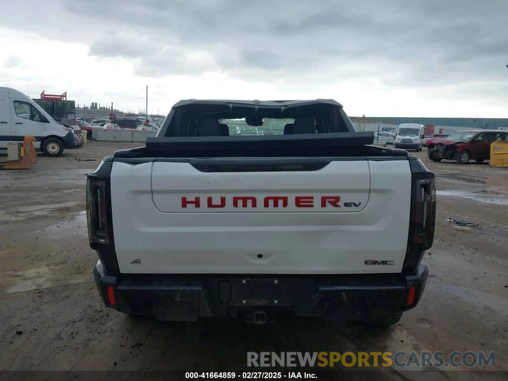 14 Photograph of a damaged car 1GT40FDA6PU101358 GMC HUMMER EV PICKUP 2023