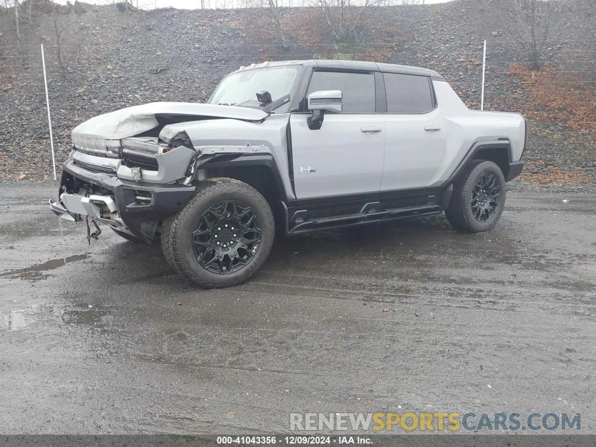 2 Photograph of a damaged car 1GT10DDB2RU113025 GMC HUMMER EV PICKUP 2024