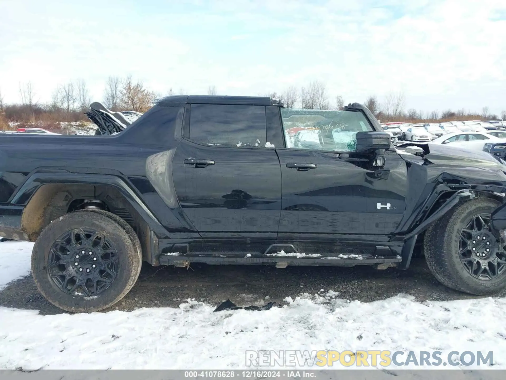 13 Photograph of a damaged car 1GT40BDD3SU109669 GMC HUMMER EV PICKUP 2025