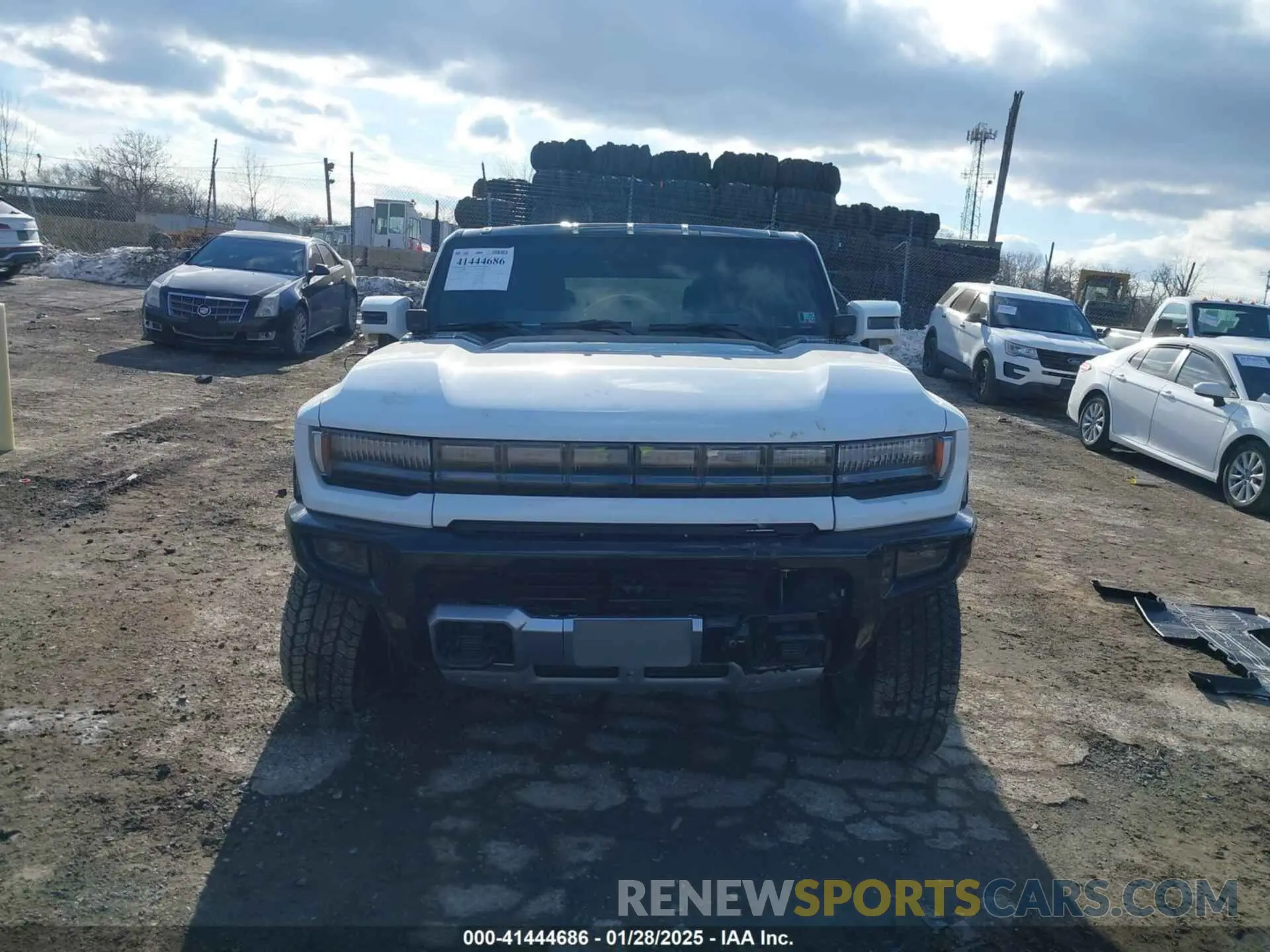 12 Photograph of a damaged car 1GKB0RDC4SU101284 GMC HUMMER EV SUV 2025