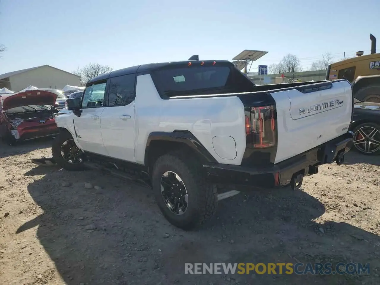 2 Photograph of a damaged car 1GT40FDAXNU100033 GMC HUMMER PIC 2022