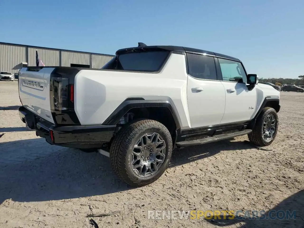 3 Photograph of a damaged car 1GT10DDB1SU103382 GMC HUMMER PIC 2025