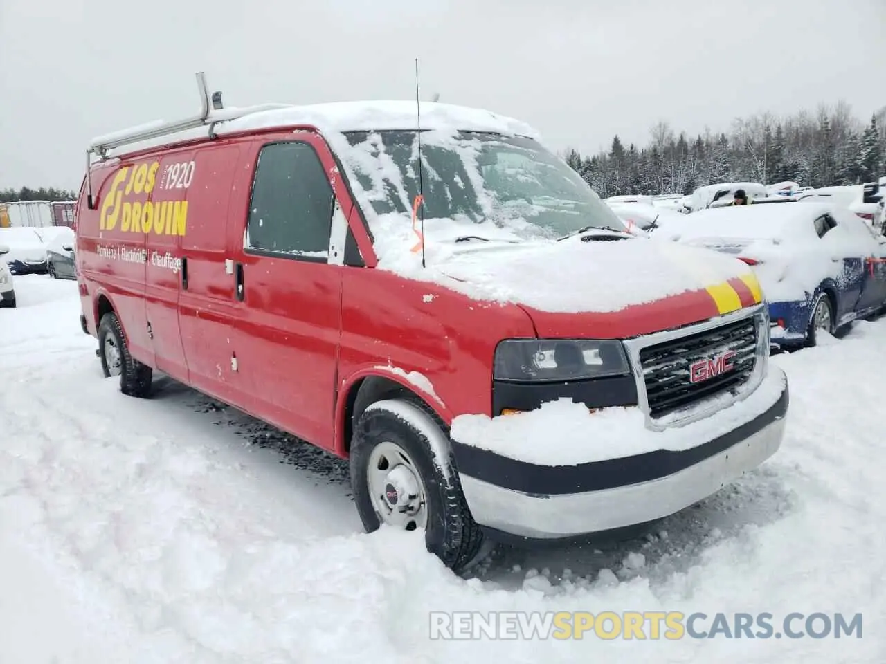 4 Photograph of a damaged car 1GTW7BFP0K1340395 GMC SAVANA 2019