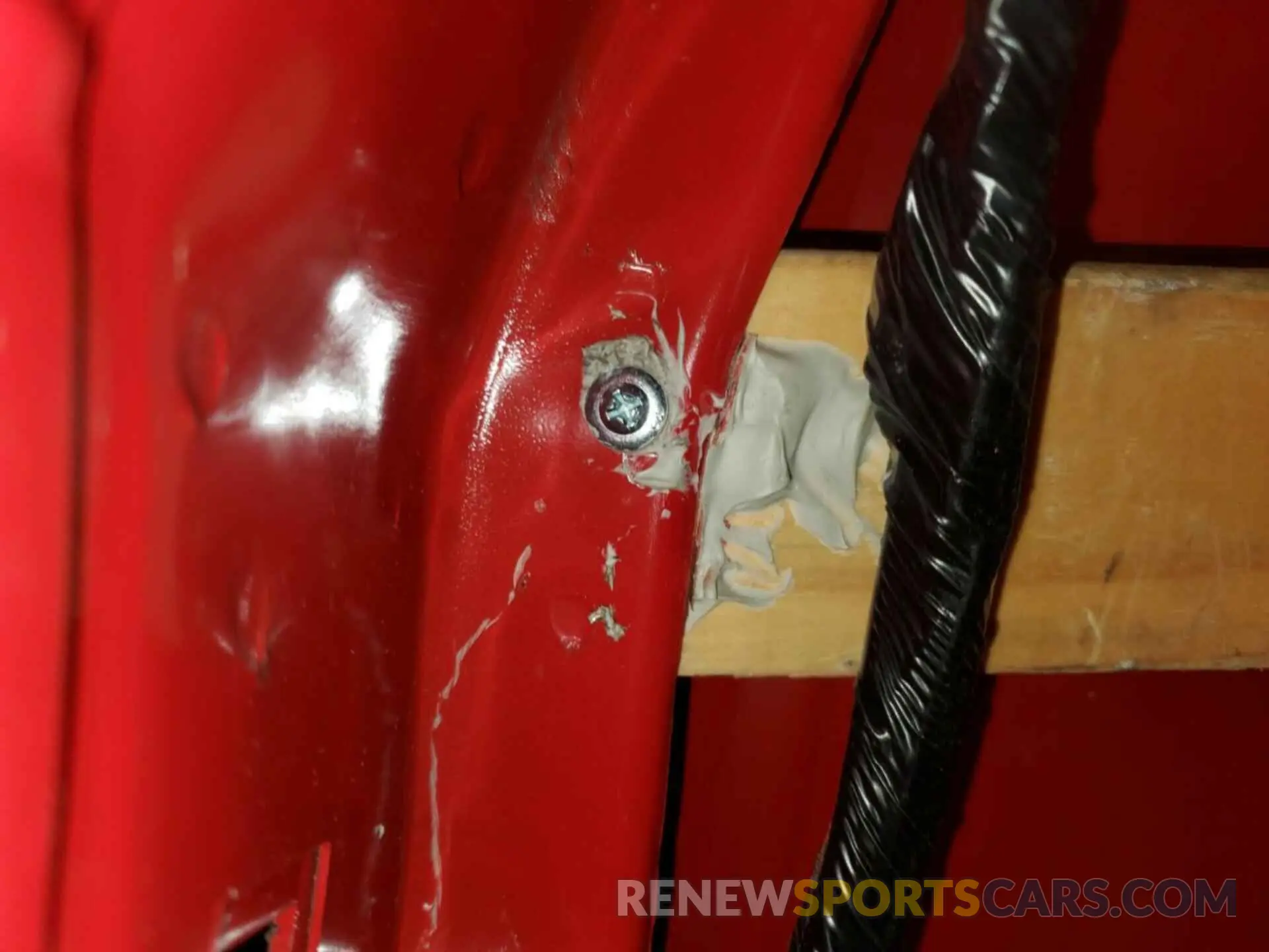 24 Photograph of a damaged car 1GTZ7GFP4K1336490 GMC SAVANA 2019