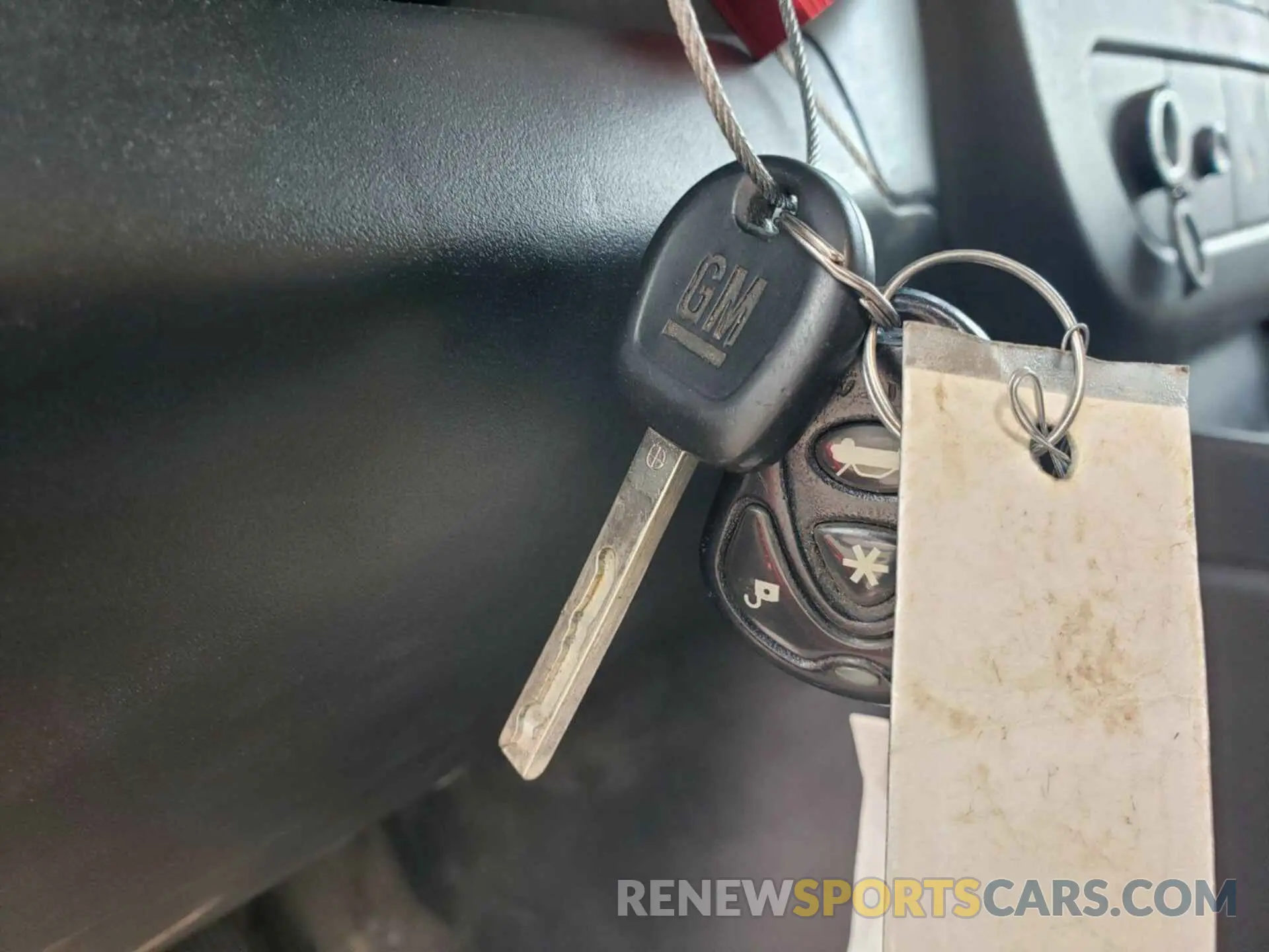 5 Photograph of a damaged car 1GTZ7GFP8K1336184 GMC SAVANA 2019