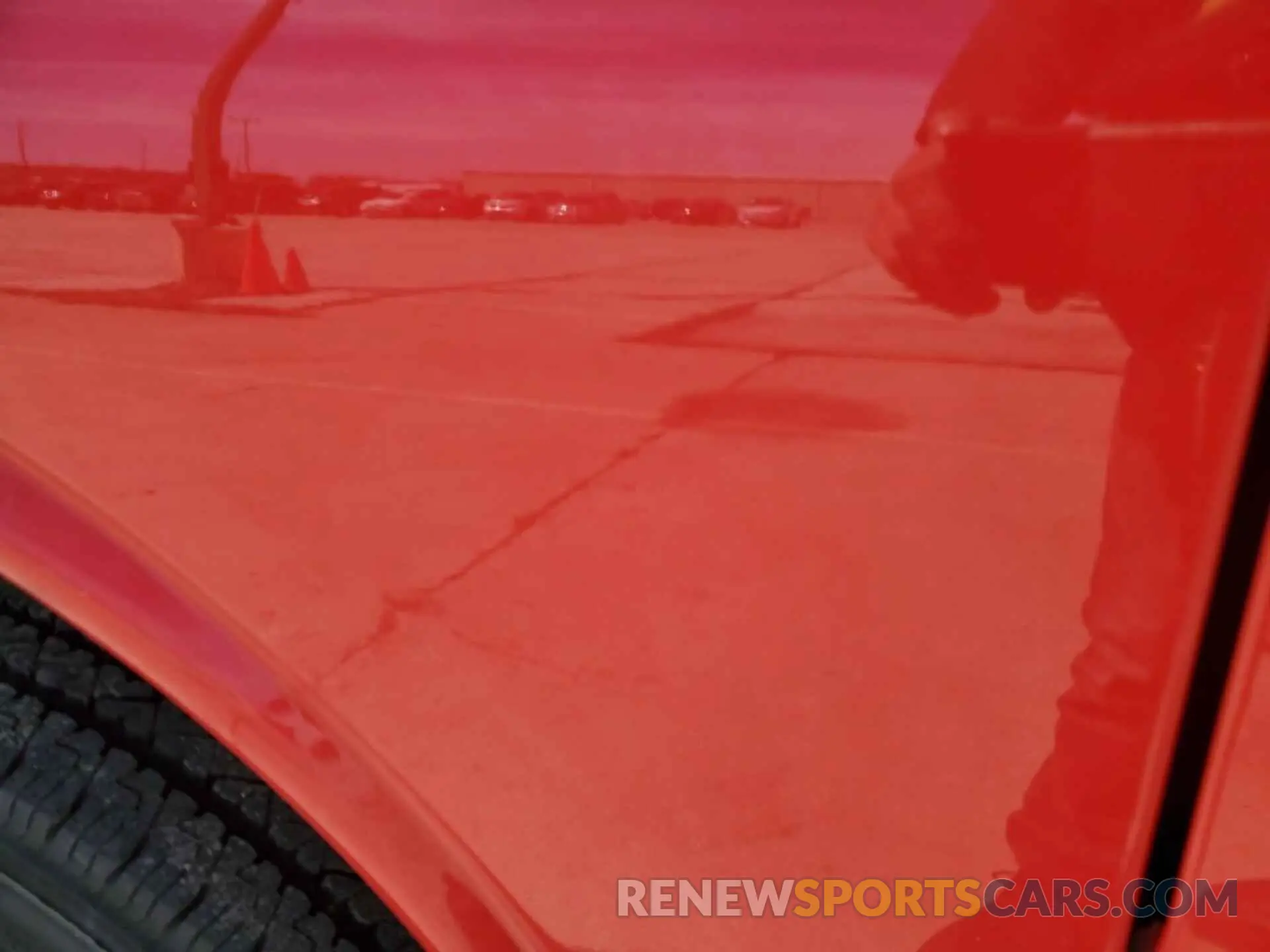 9 Photograph of a damaged car 1GTZ7GFP8K1336184 GMC SAVANA 2019