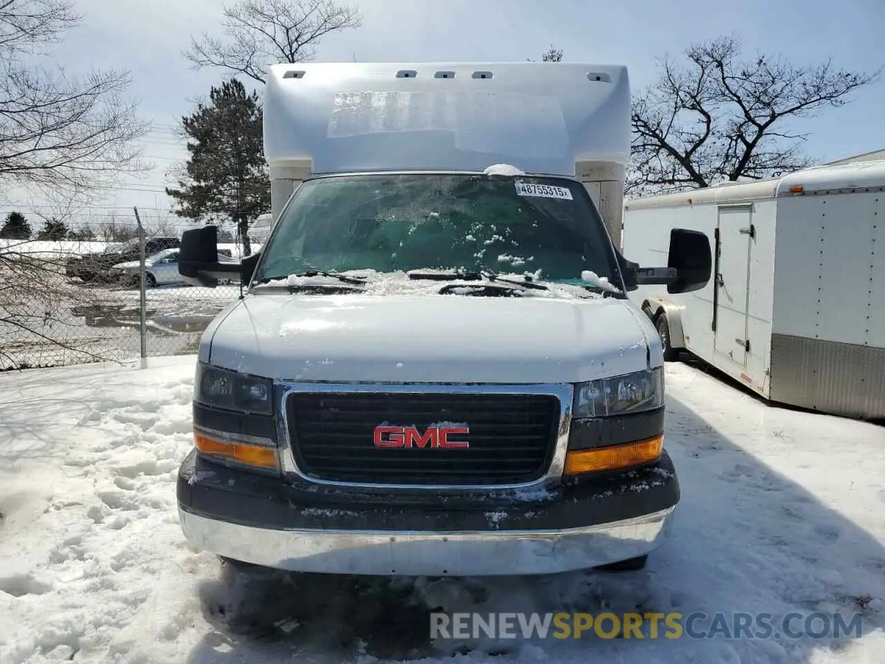 5 Photograph of a damaged car 1GD37SFGXL1275765 GMC SAVANA 2020