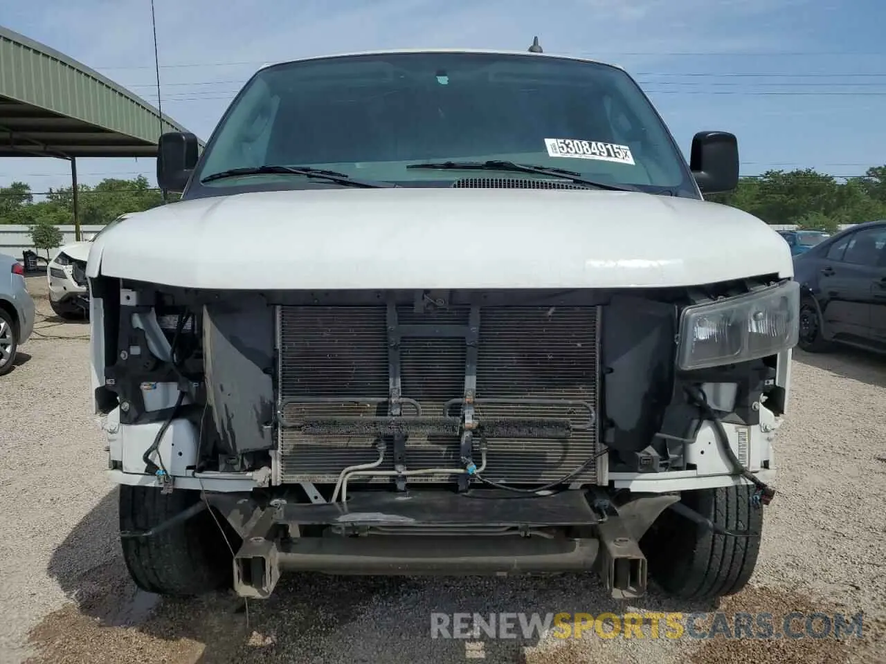 5 Photograph of a damaged car 1GTW7AFG8L1210215 GMC SAVANA 2020