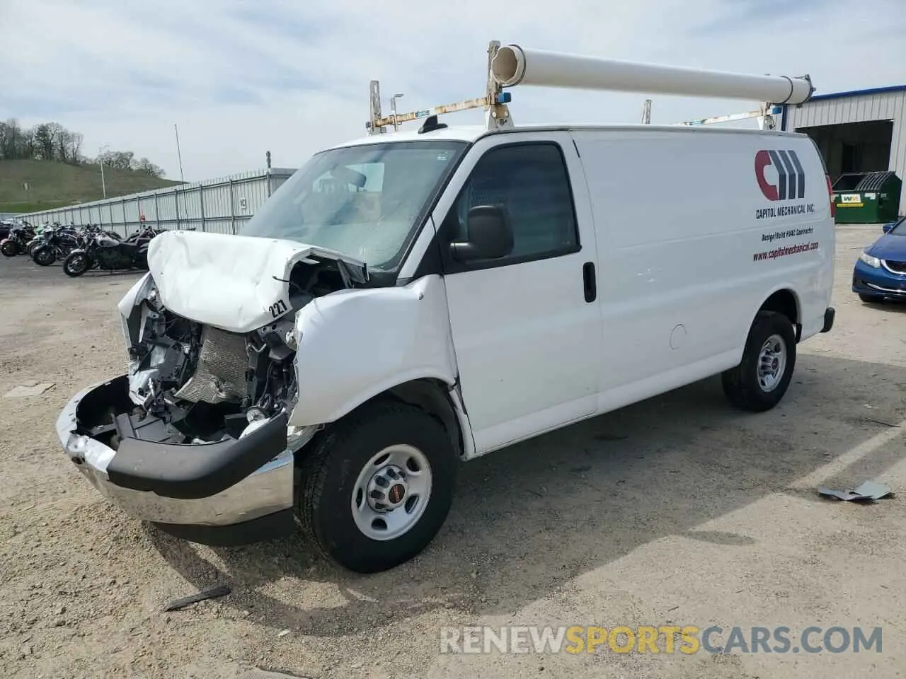 1 Photograph of a damaged car 1GTW7AF76M1181413 GMC SAVANA 2021