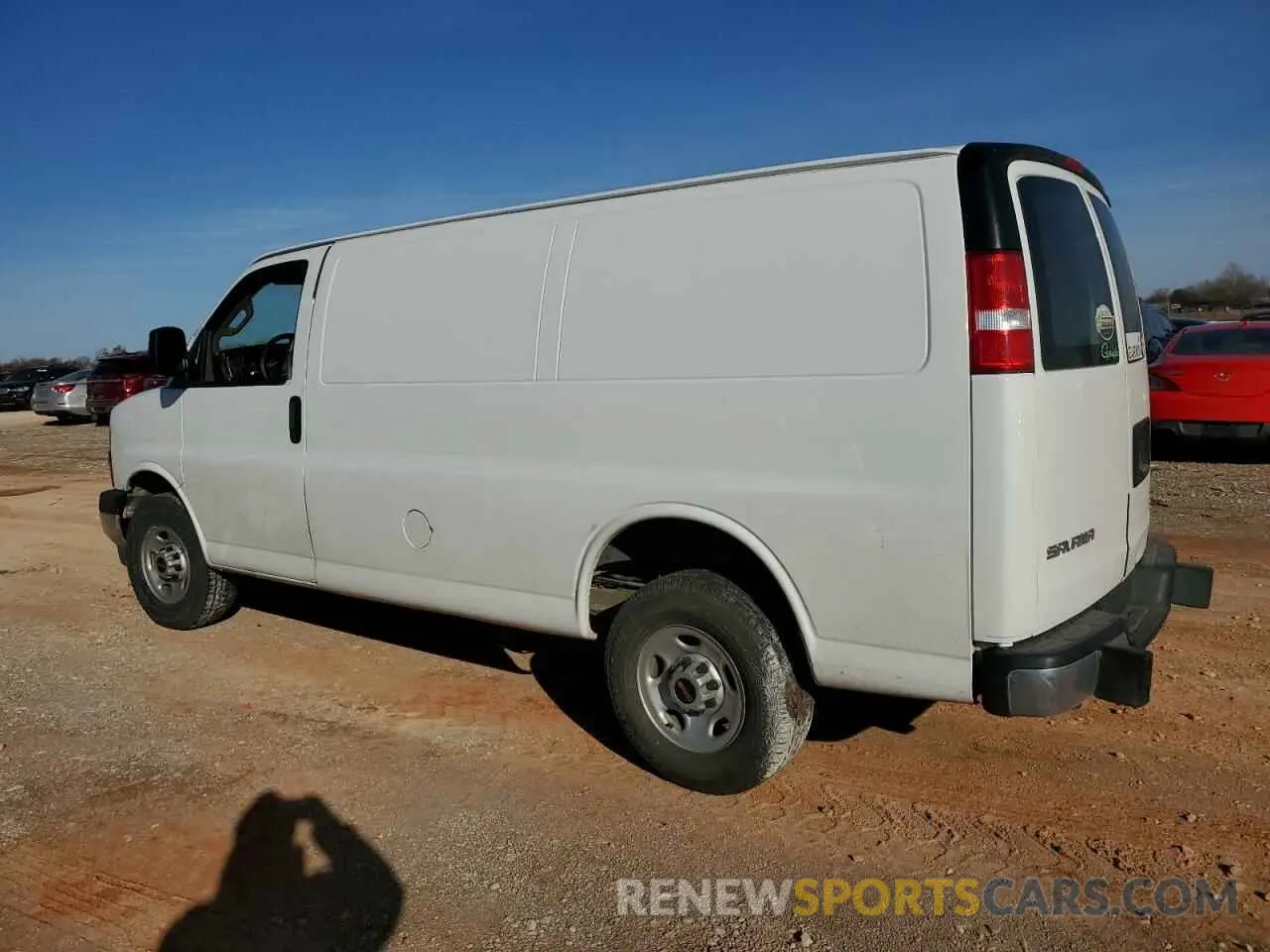 2 Photograph of a damaged car 1GTW7AFP7M1237424 GMC SAVANA 2021