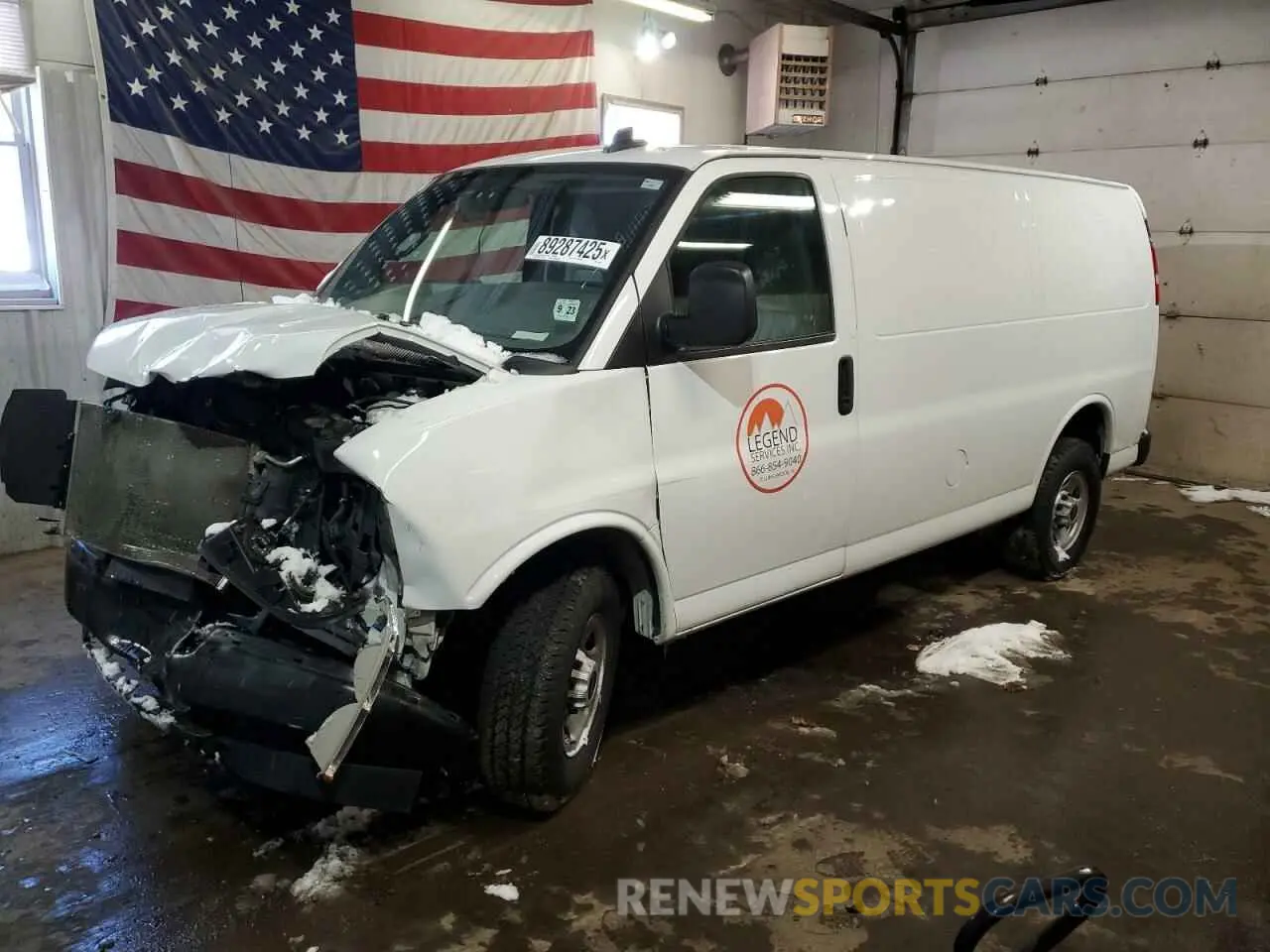 1 Photograph of a damaged car 1GTW7AFP3N1261172 GMC SAVANA 2022