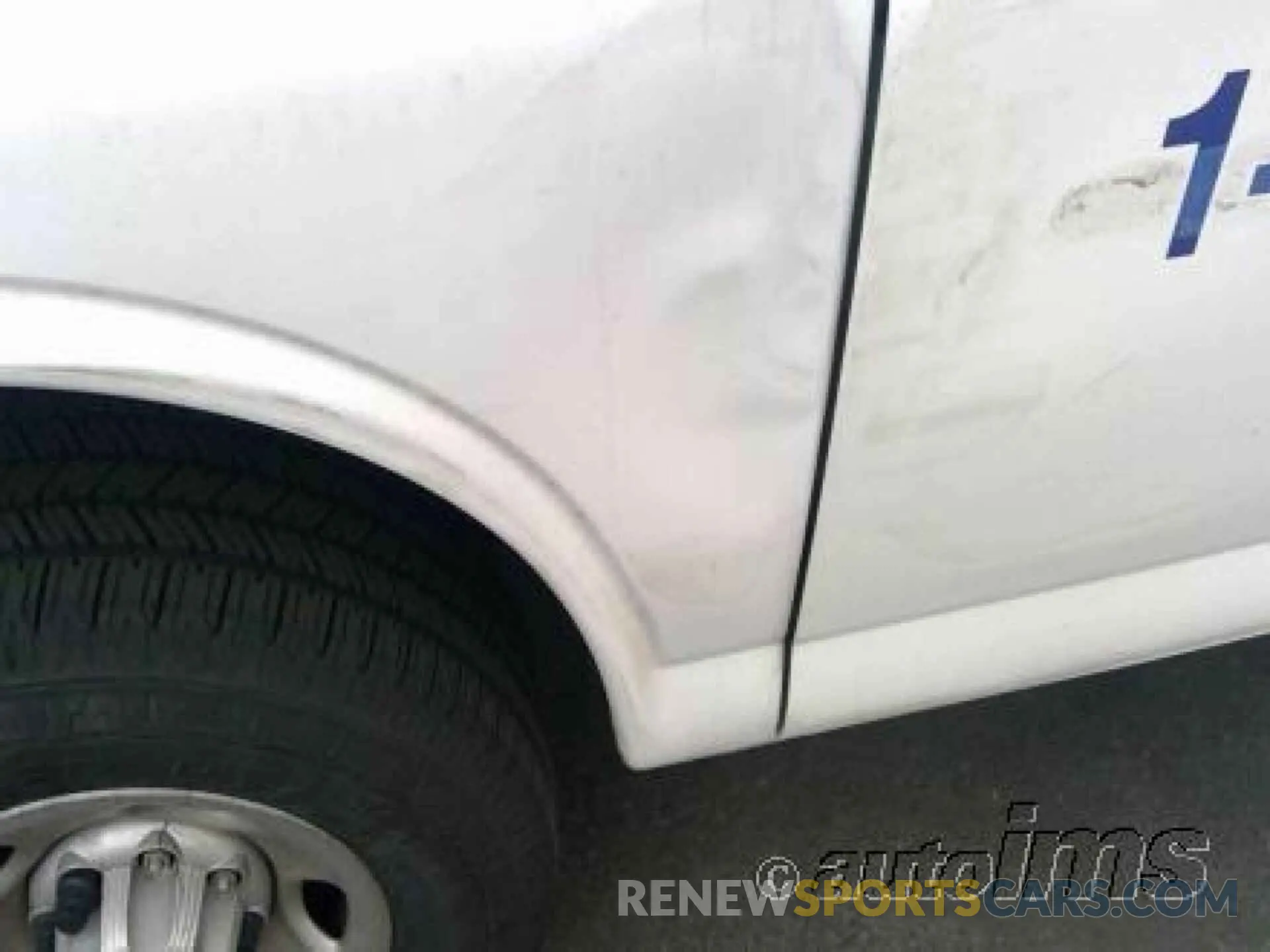 2 Photograph of a damaged car 1GTW7AFP8P1143721 GMC SAVANA 2023