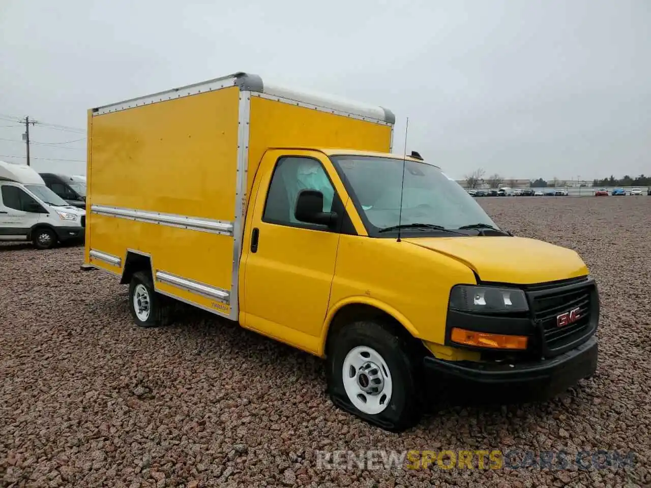 4 Photograph of a damaged car 1GD07RFP4R1176136 GMC SAVANA 2024