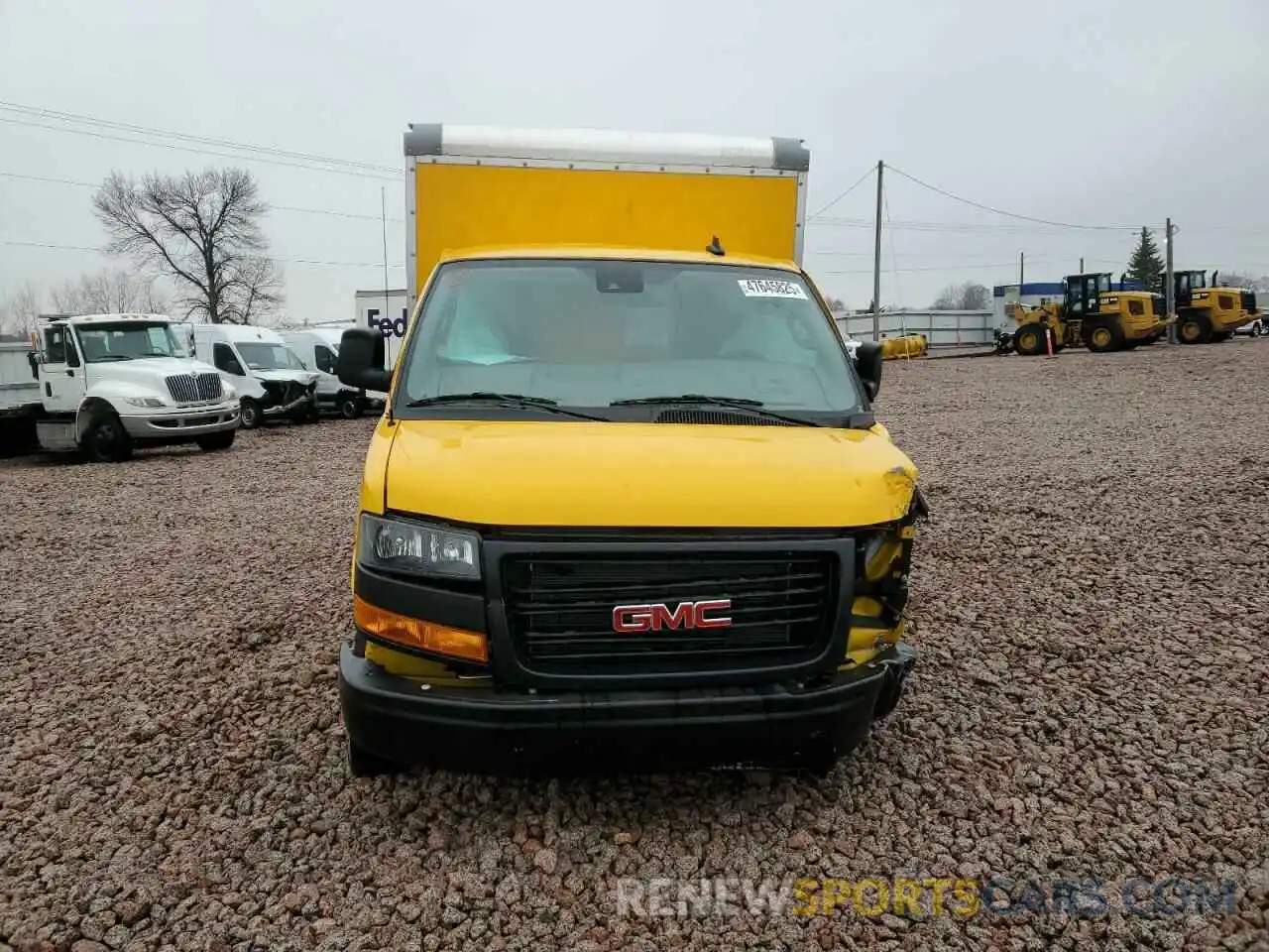 5 Photograph of a damaged car 1GD07RFP4R1176136 GMC SAVANA 2024