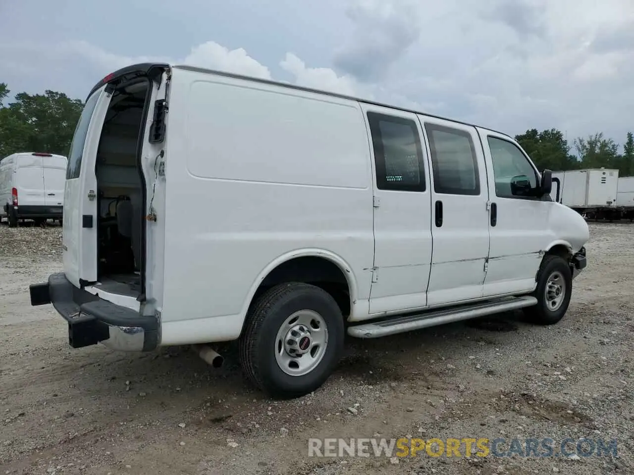 3 Photograph of a damaged car 1GTW7AFP6R1163940 GMC SAVANA 2024