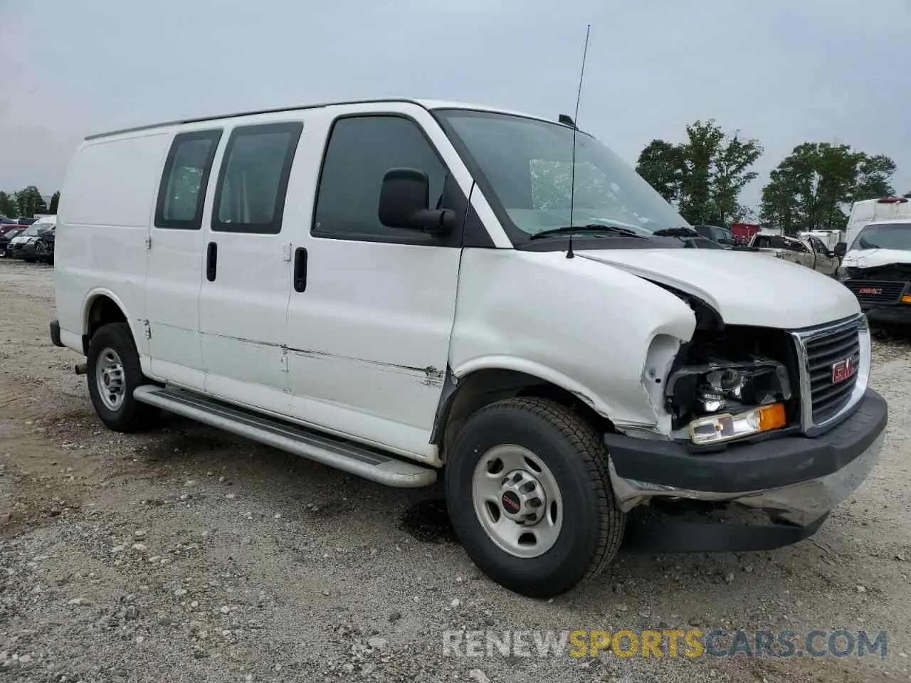 4 Photograph of a damaged car 1GTW7AFP6R1163940 GMC SAVANA 2024