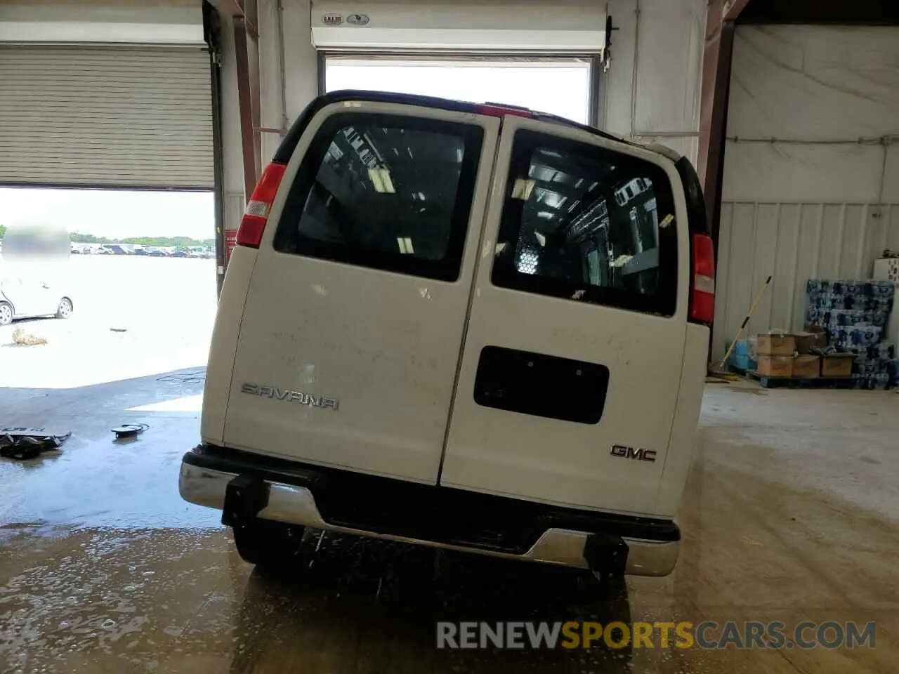 7 Photograph of a damaged car 1GTW7AFP7R1159900 GMC SAVANA 2024